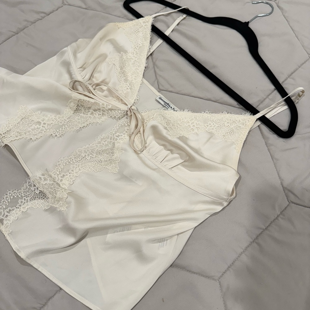 Abercrombie & Fitch Cream Lace Camisole